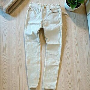Men’s White True Religion Denim | Gold Stitching | Size 30 | Stylish & Trendy
